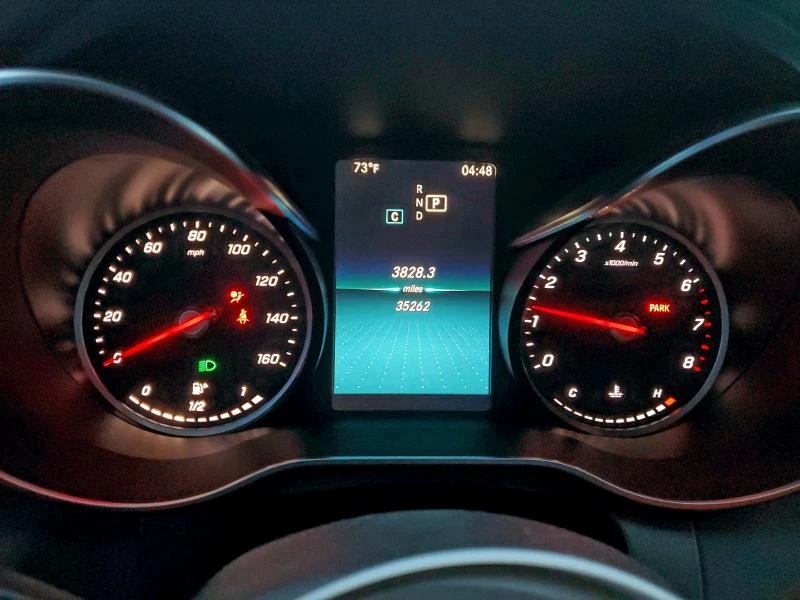 Mercedes-Benz C 300 AMG* 4MATIC* Blind Spot* CarPlay* Подргев* , снимка 9 - Автомобили и джипове - 53038143