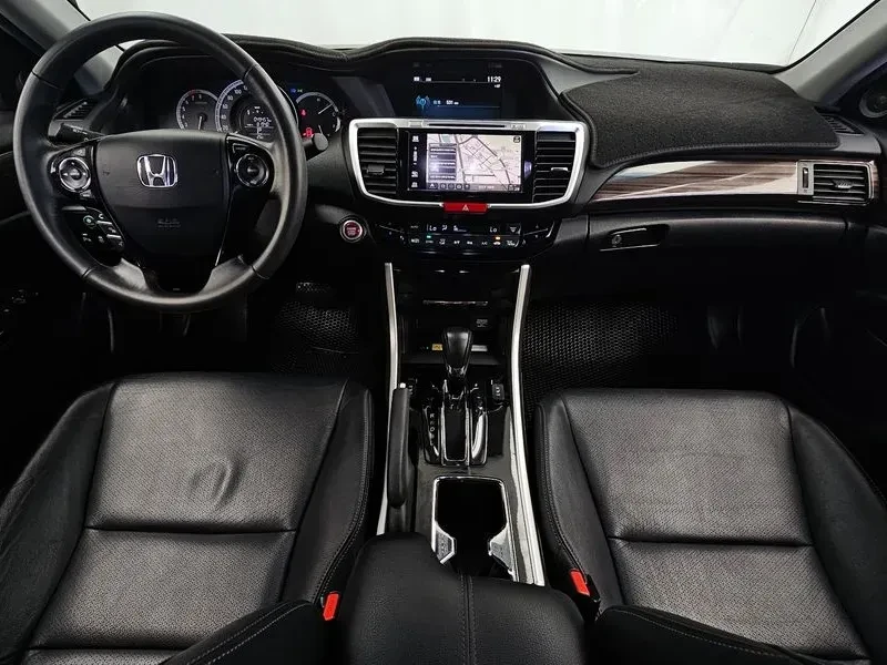 Honda Accord 2.4 �������| �������| ������| ���������� | Mobile.bg � ����������� 7