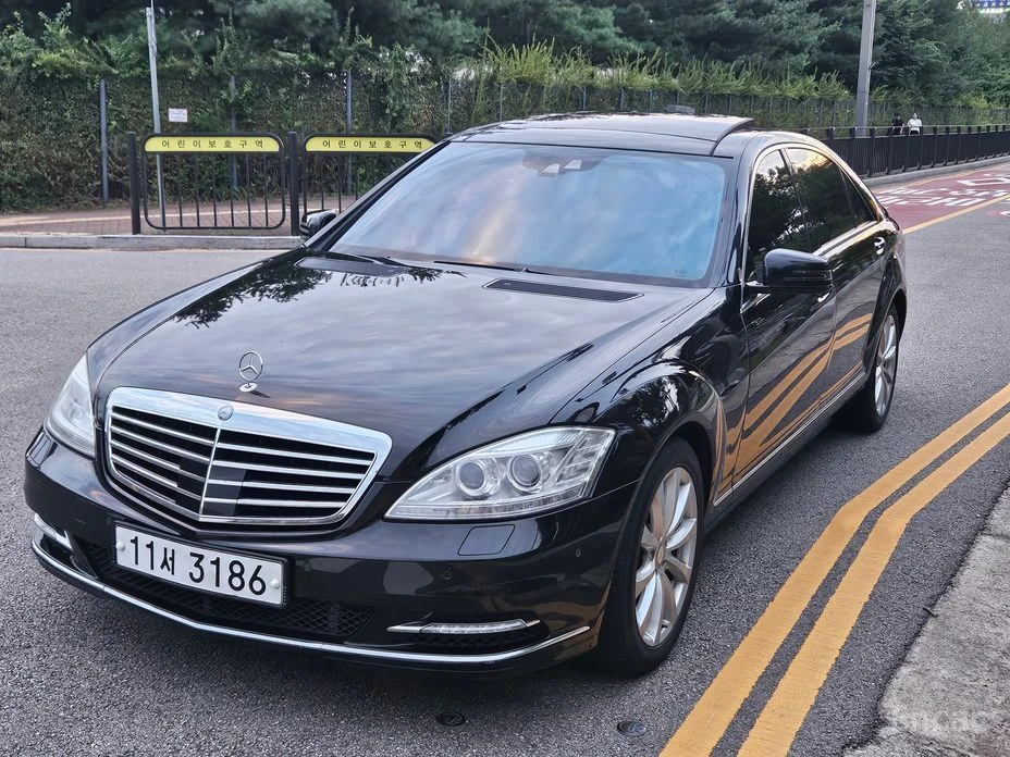 Mercedes-Benz S 500, снимка 1