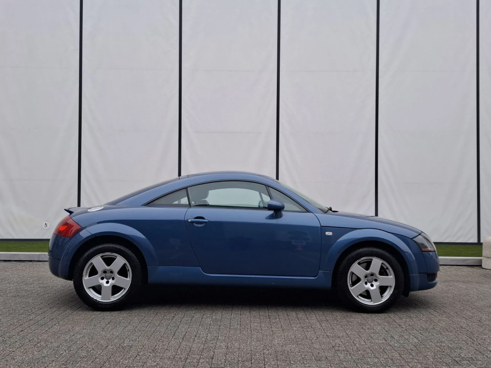 Audi Tt 1.8T(180)* НОВ ВНОС*  - изображение 10