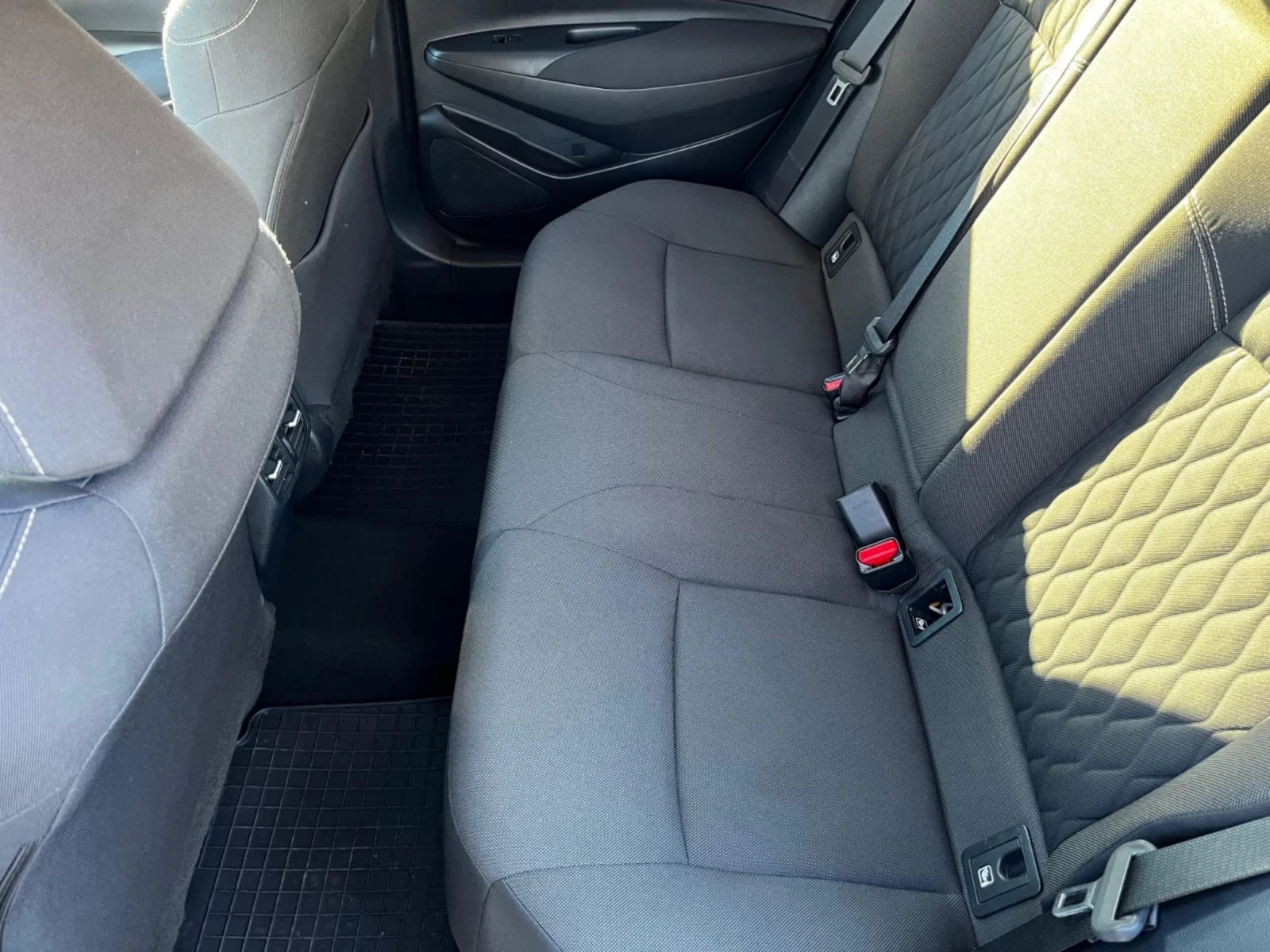 Toyota Corolla 1.6i | Mobile.bg   11