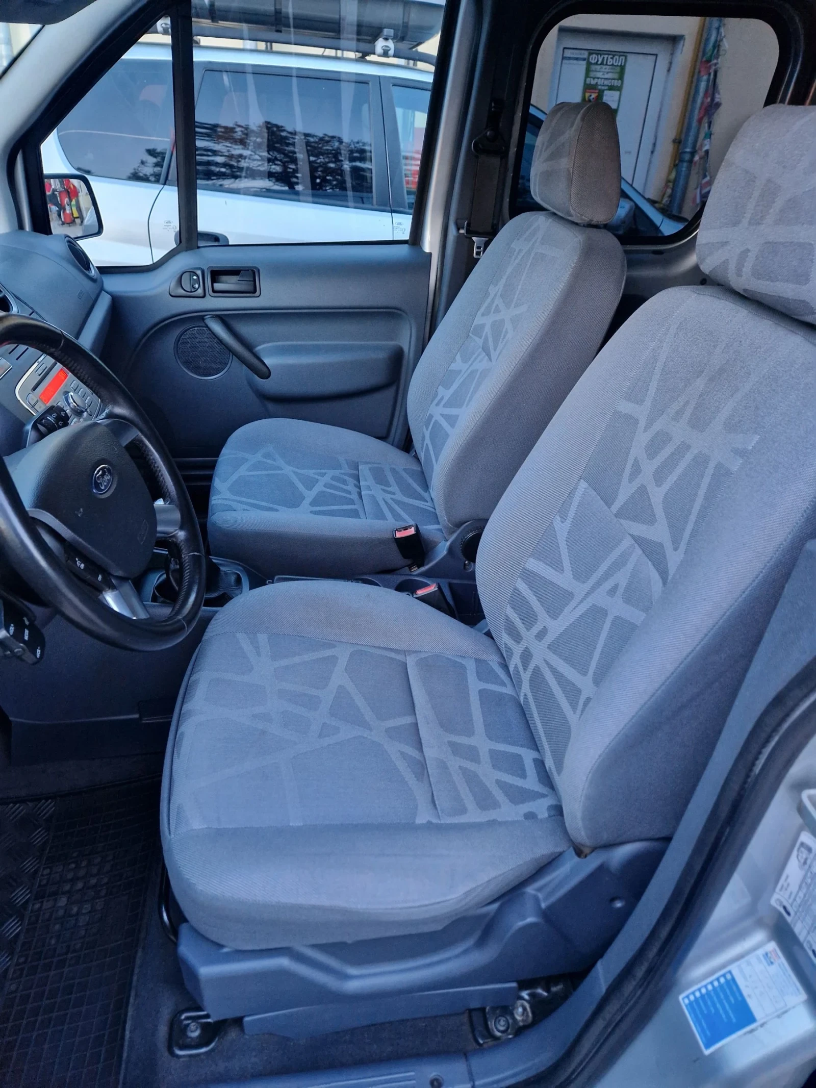 Ford Connect 1.8Tdci 90к.с. - изображение 10