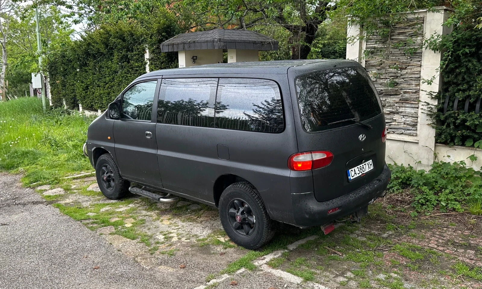 Hyundai Starex 2.4i 4x4 - изображение 3