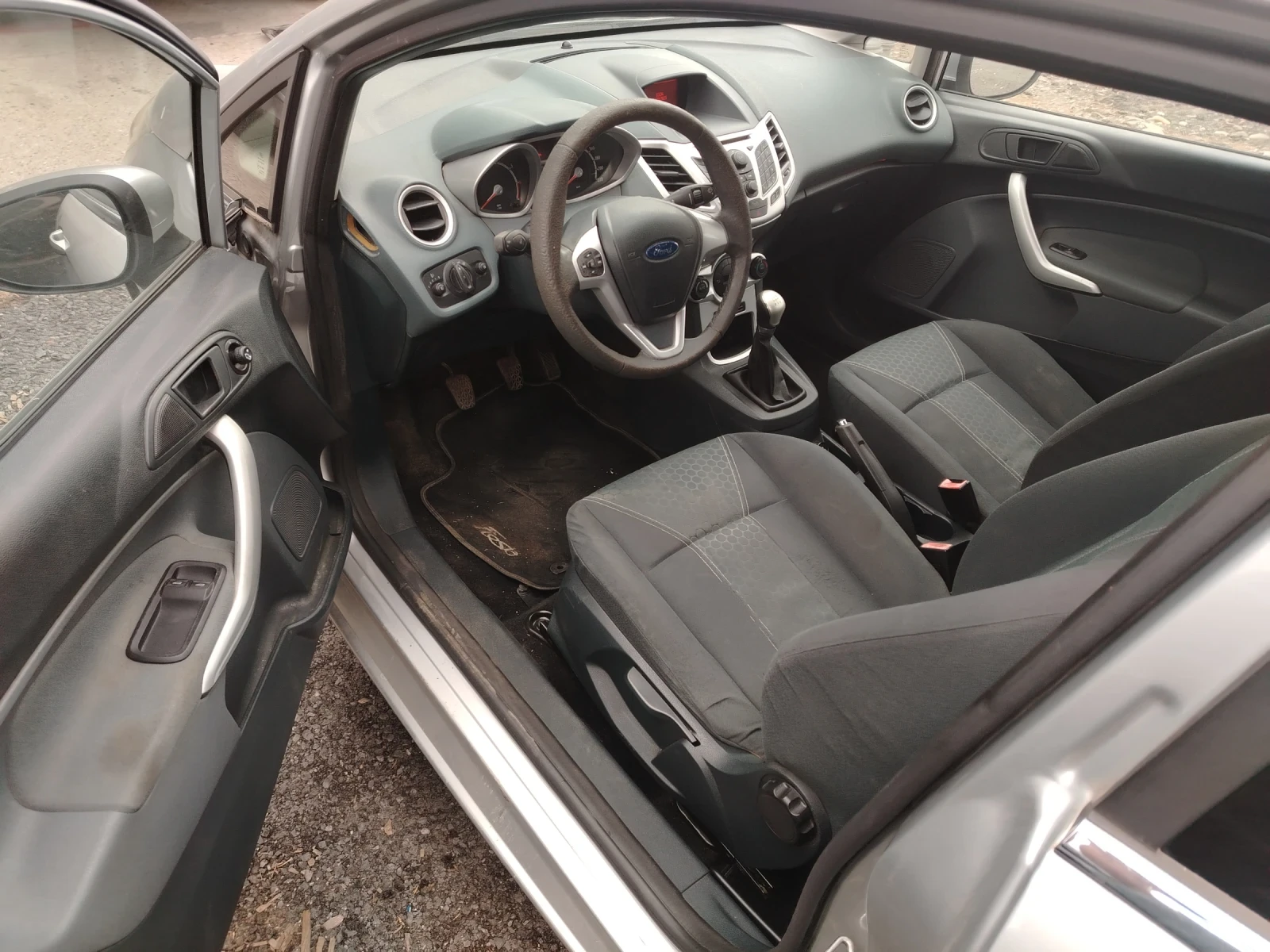 Ford Fiesta  - изображение 3