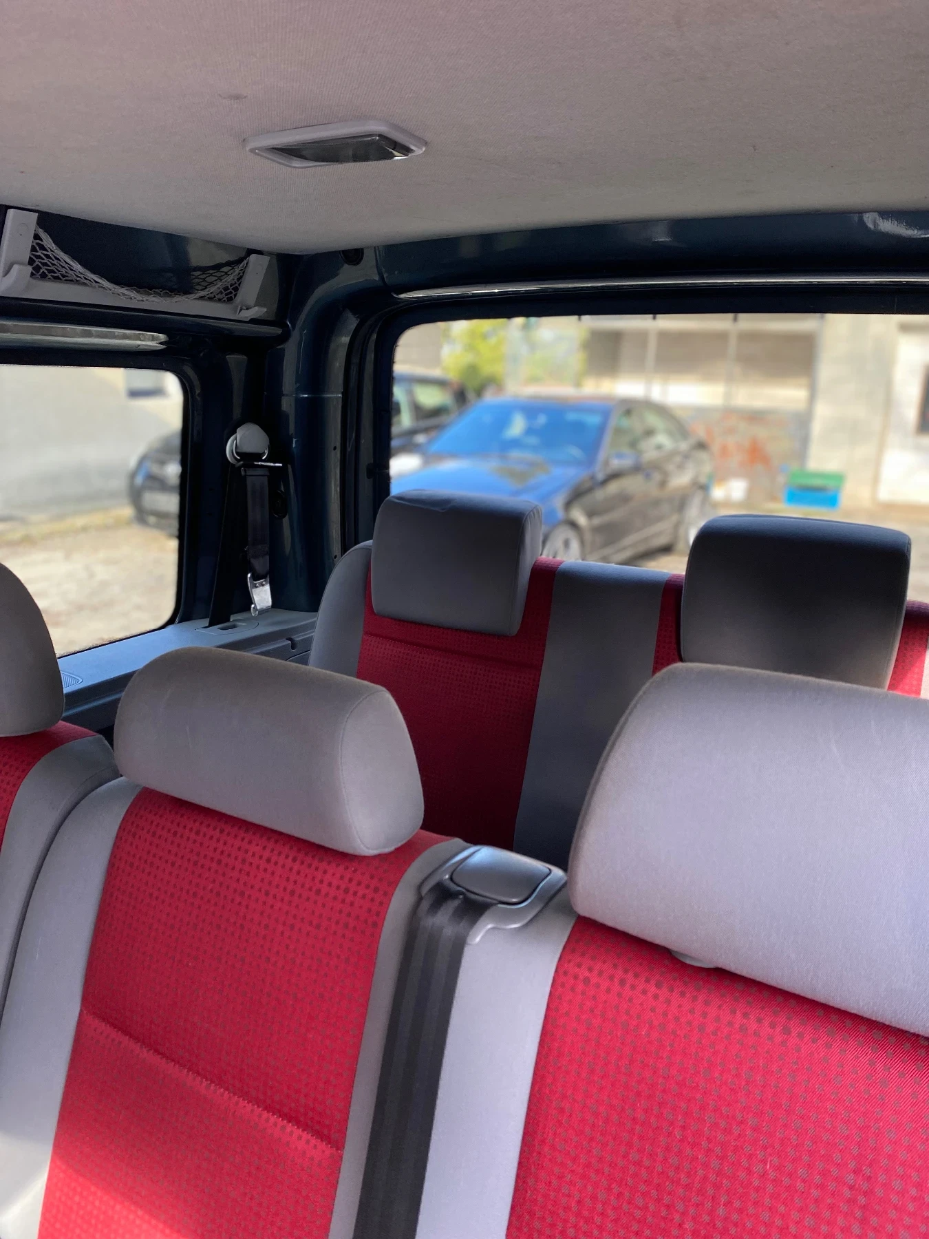 VW Caddy LIFE 1.6 - изображение 9