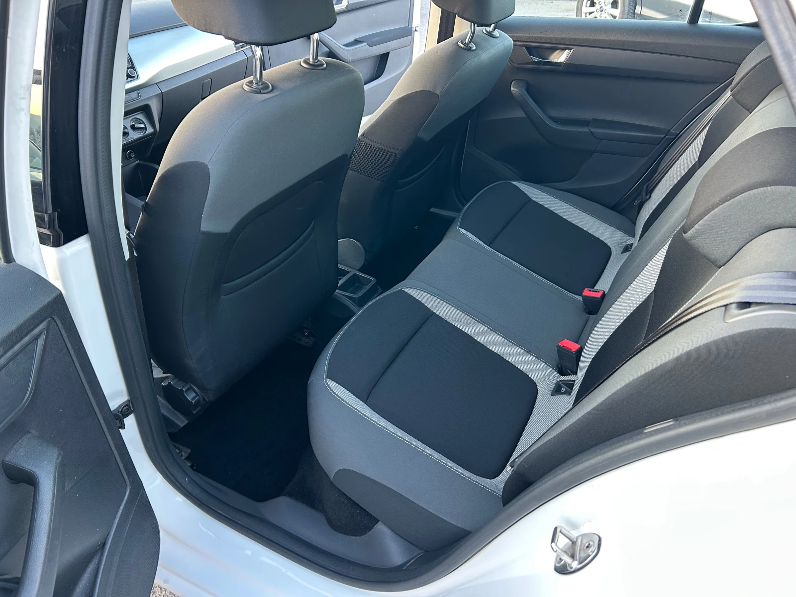 Skoda Fabia 1.4TDI | Mobile.bg � ����������� 17