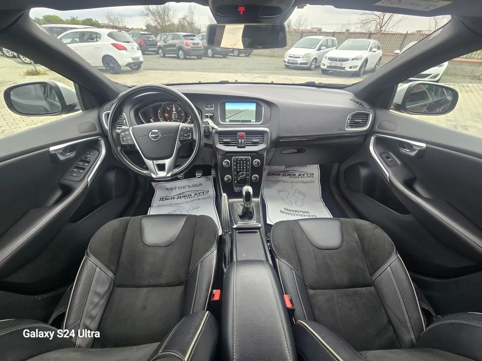 Volvo V40 2.0D R.DESIGN, снимка 11 - Автомобили и джипове - 54034331