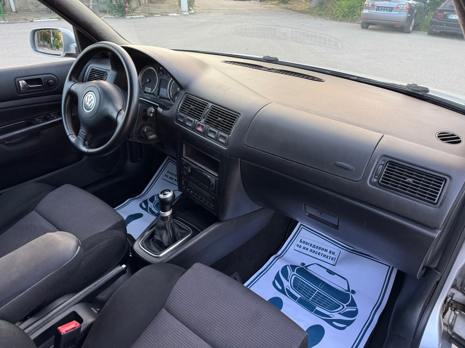 VW Golf Xenon HighLine, снимка 11 - Автомобили и джипове - 54768126
