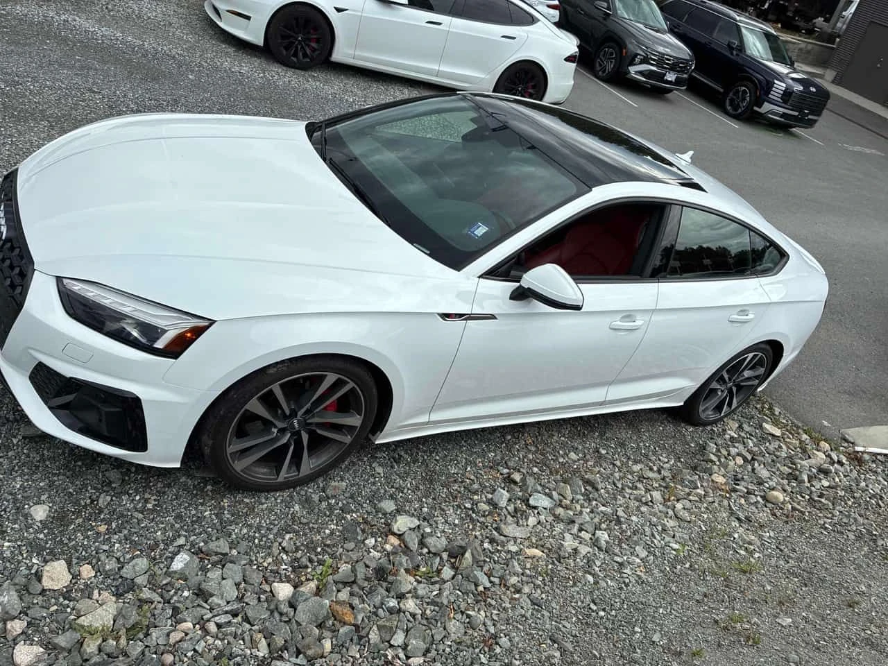 Audi S5 Technik/ЛАЗЕРИ/360/DIS/B&O/CARFAX/АВТОКРЕДИТ, снимка 2 - Автомобили и джипове - 55530001