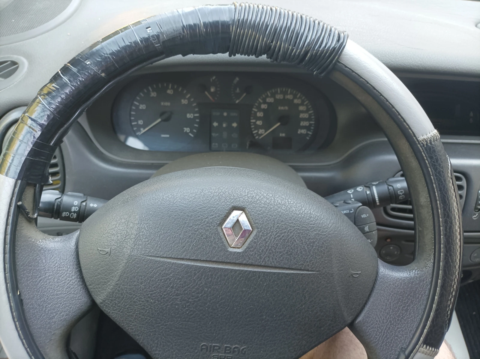 Renault Scenic | Mobile.bg � ����������� 9