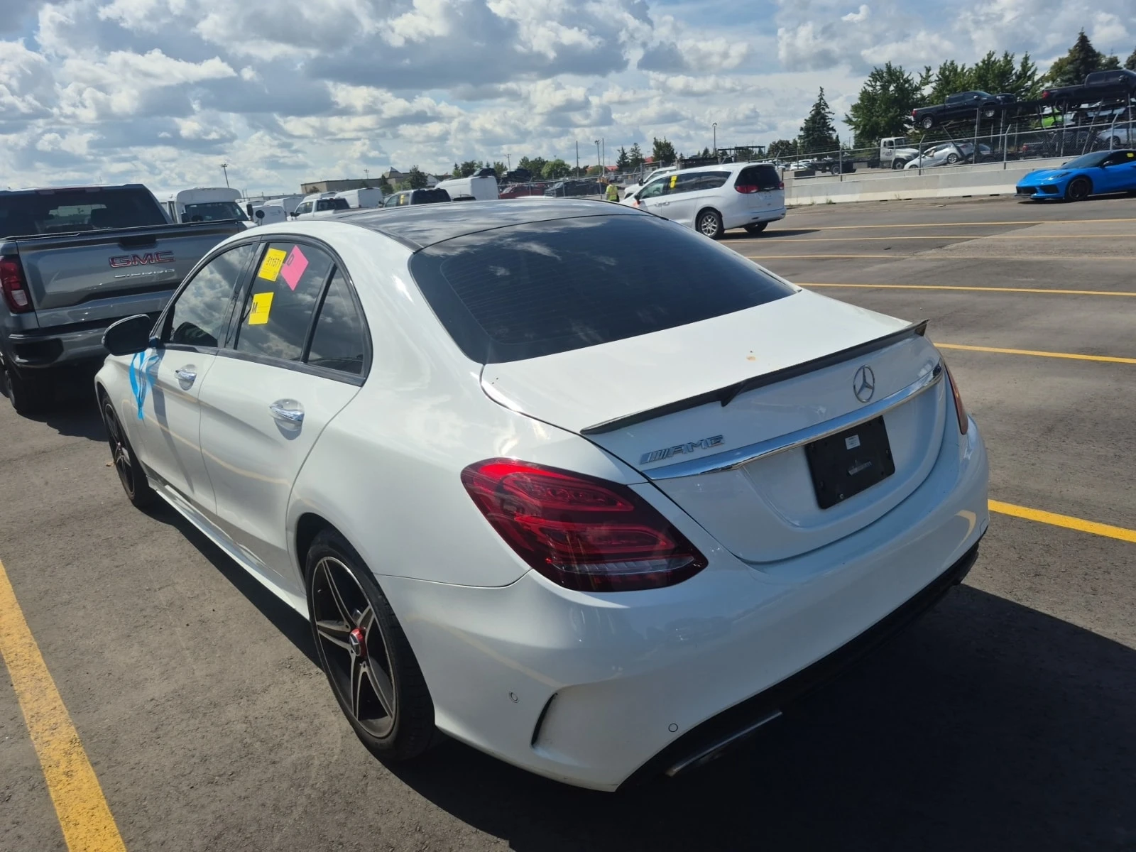 Mercedes-Benz C 300 * CARFAX * АВТОКРЕДИТ БЕЗ ПЪРВОНАЧАЛНА ВНОСКА, снимка 4 - Автомобили и джипове - 55887089