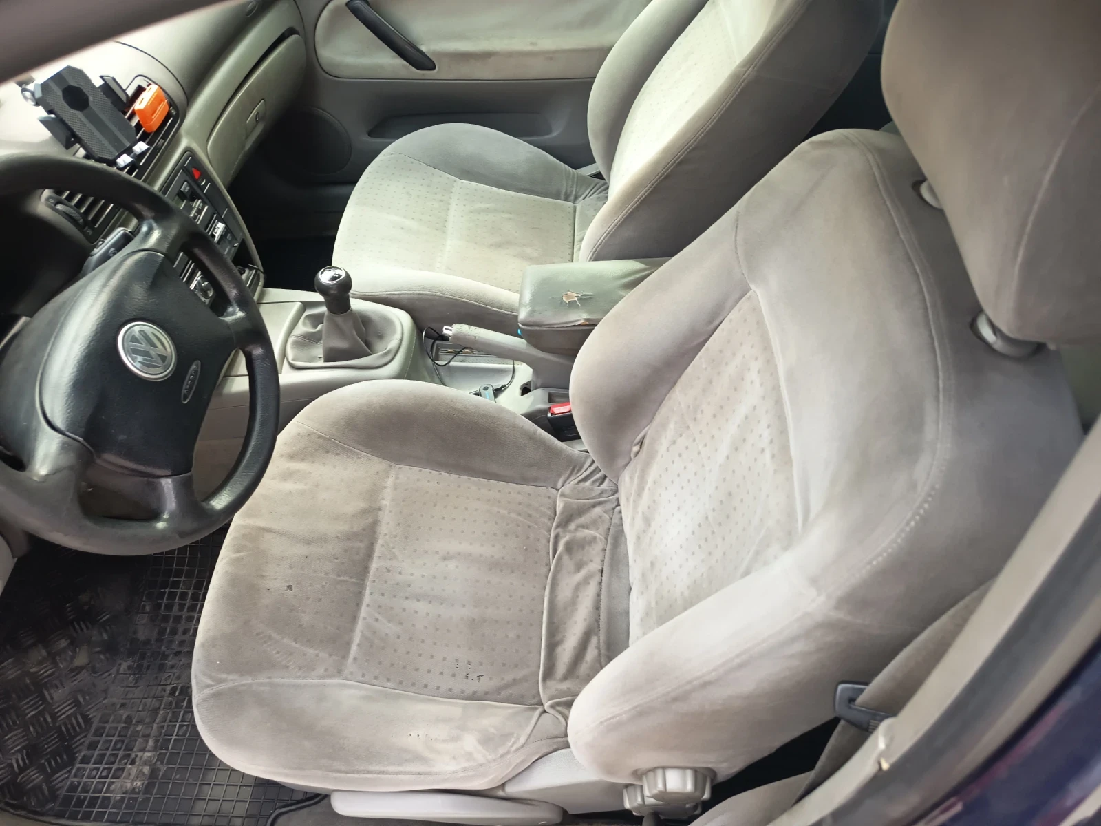 VW Passat, снимка 8 - Автомобили и джипове - 55957407