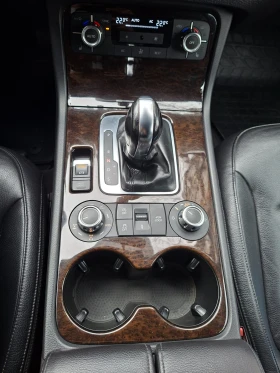 VW Touareg Блокажи Сменена Верига 360 камера 3.0 TDI 300  кс, снимка 10