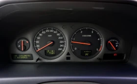 Volvo V70 2.5D OPTIMA , снимка 9