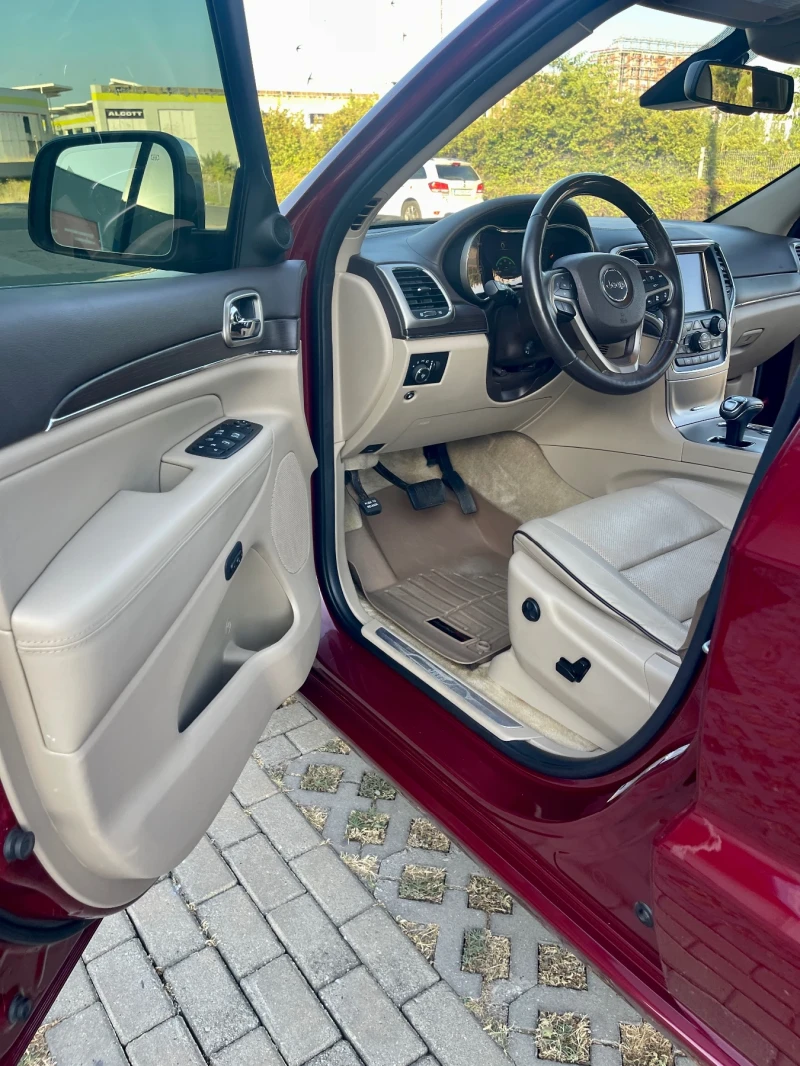 Jeep Grand cherokee OVERLAND, снимка 8 - Автомобили и джипове - 50803389
