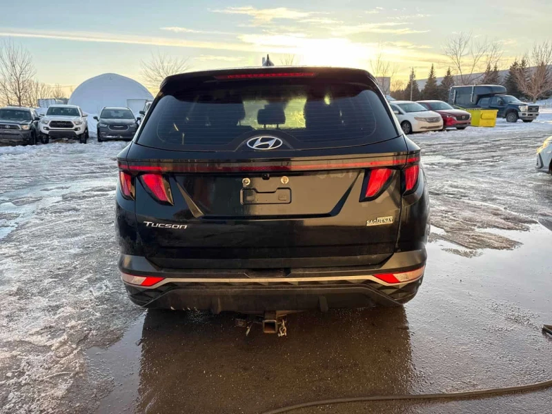 Hyundai Tucson  Essential/Подгрев/Памет/Навигация , снимка 4 - Автомобили и джипове - 53580976