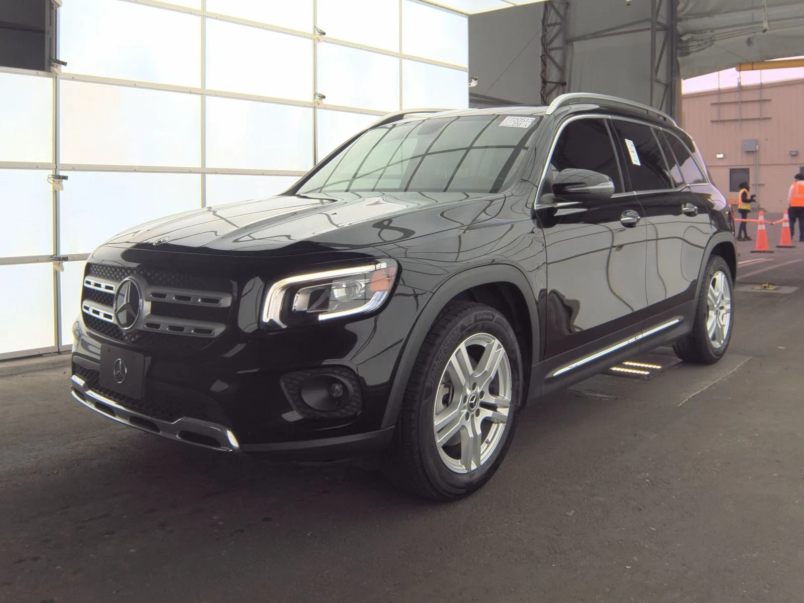 Mercedes-Benz GLB 250 4MATIC | 7 МЕСТА | ДВА КЛЮЧА | ПАНОРАМА, снимка 1