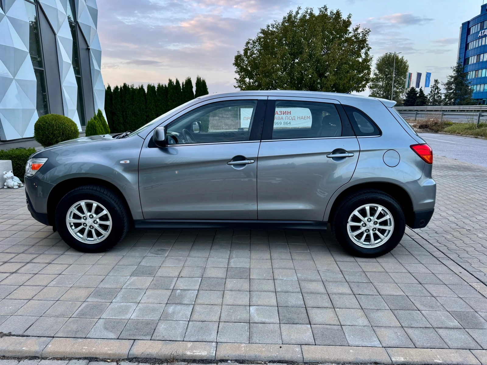 Mitsubishi ASX 1.6-ГАЗОВА-УРЕДБА-КЛИМАТРОНИК-ПАРКТРОНИК-АВТОПИЛОТ - изображение 7