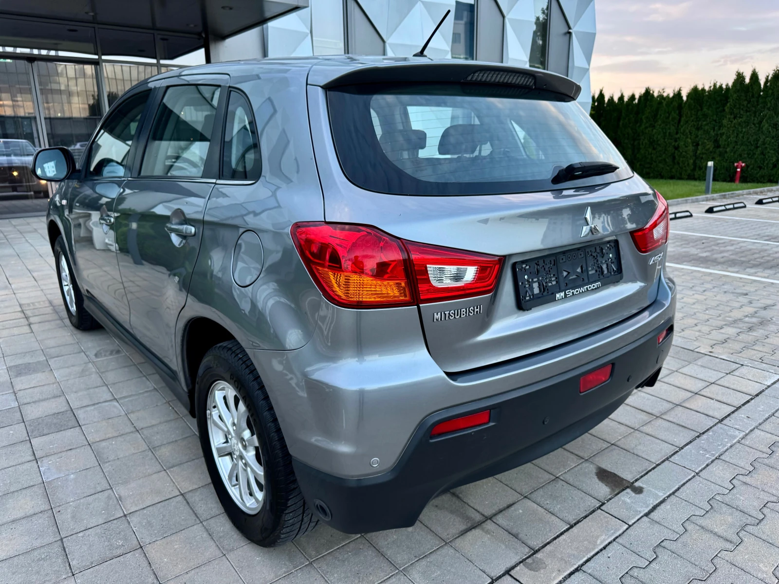 Mitsubishi ASX 1.6-ГАЗОВА-УРЕДБА-КЛИМАТРОНИК-ПАРКТРОНИК-АВТОПИЛОТ - изображение 6