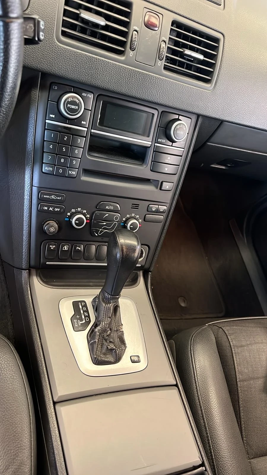 Volvo Xc90 236000км* 6+ 1* КОЖА* 2010г* 2.4d 185hp - изображение 8