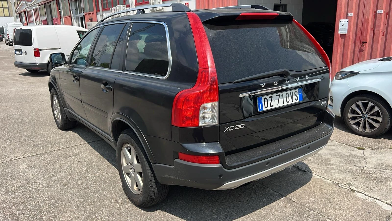 Volvo Xc90 236000км* 6+ 1* КОЖА* 2010г* 2.4d 185hp - изображение 3