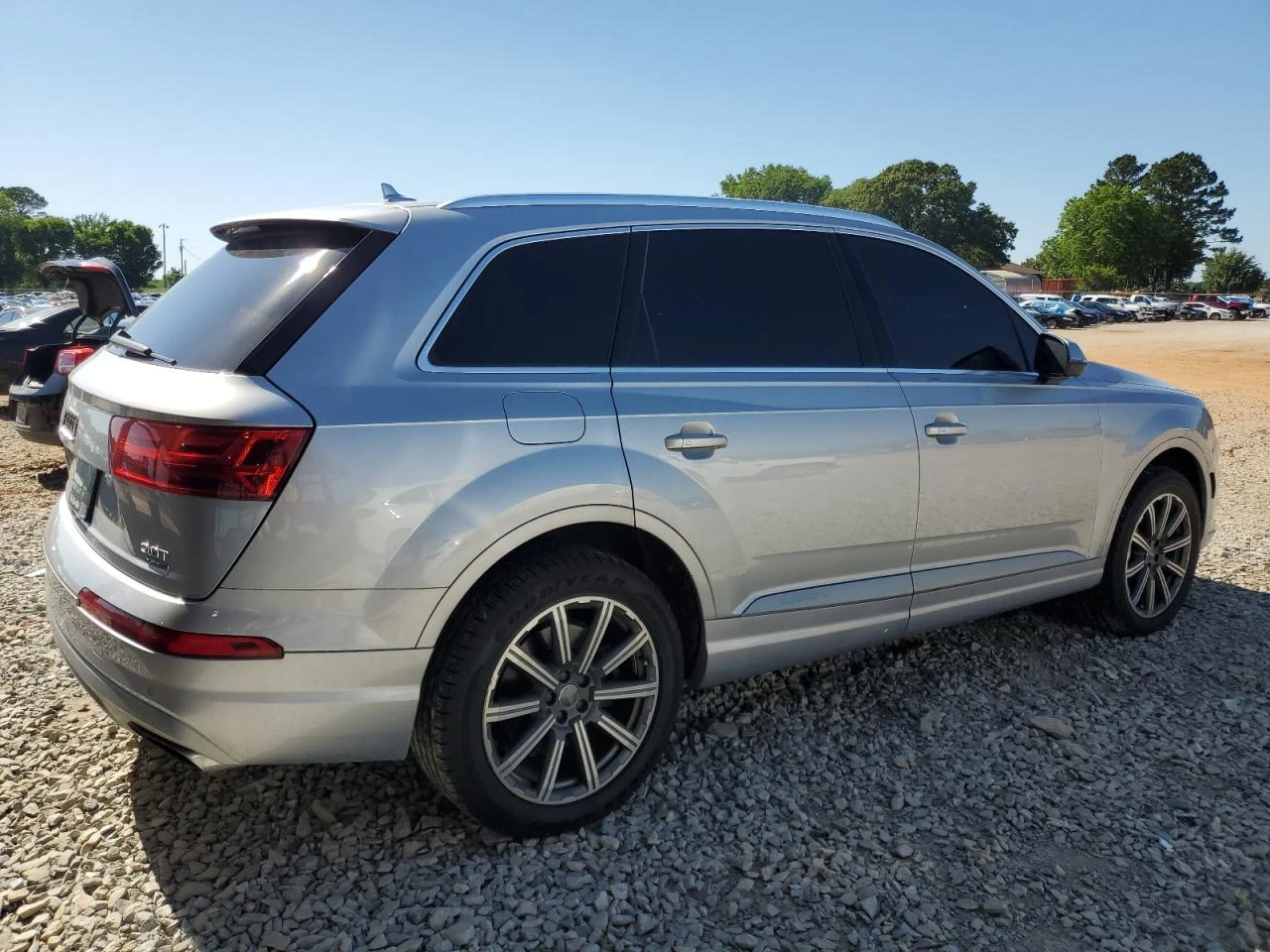 Audi Q7 PREMIUM PLUS* ФИКСИРАНА ЦЕНА - изображение 6