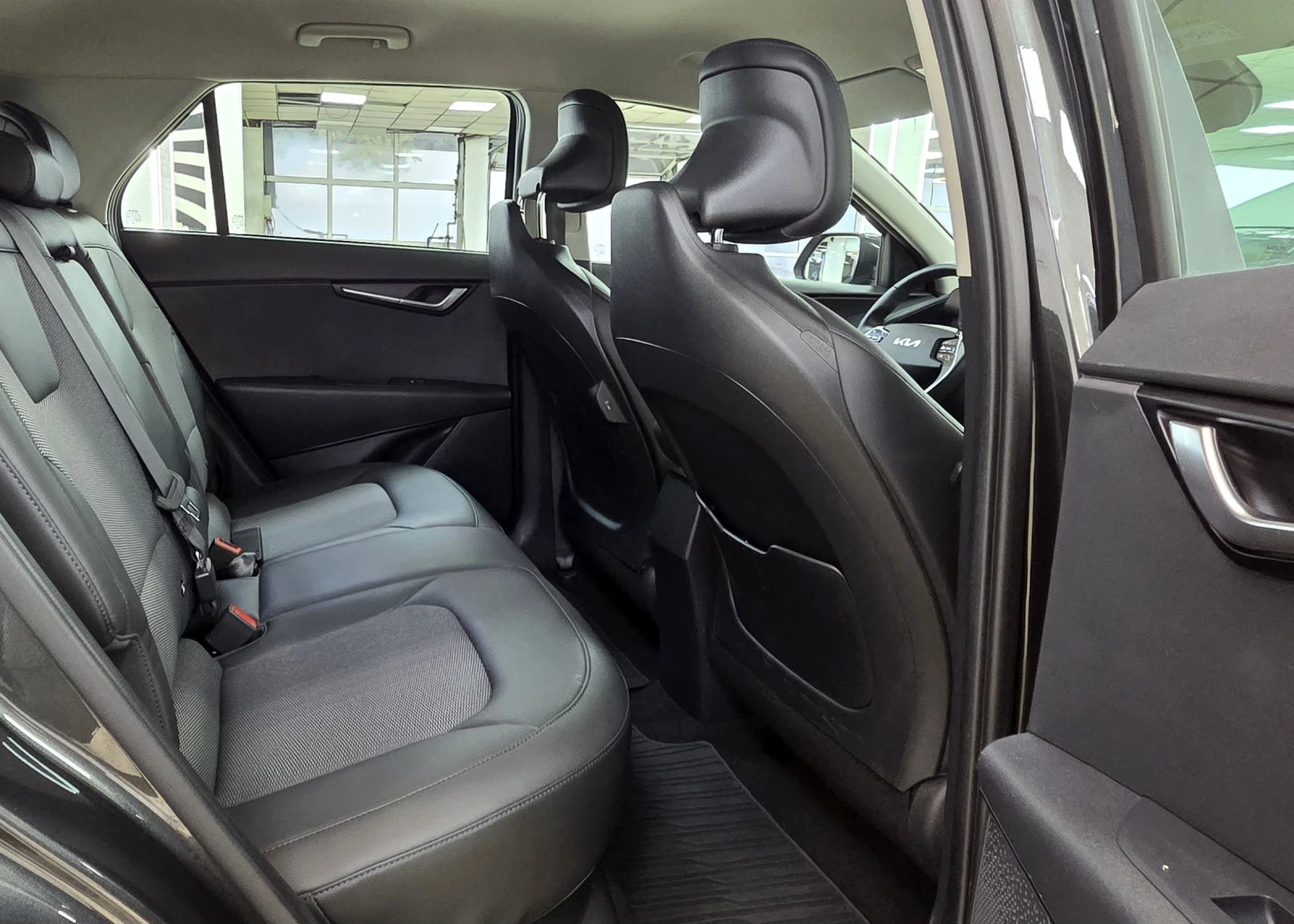 Kia Niro 64KWh/ | Mobile.bg   10