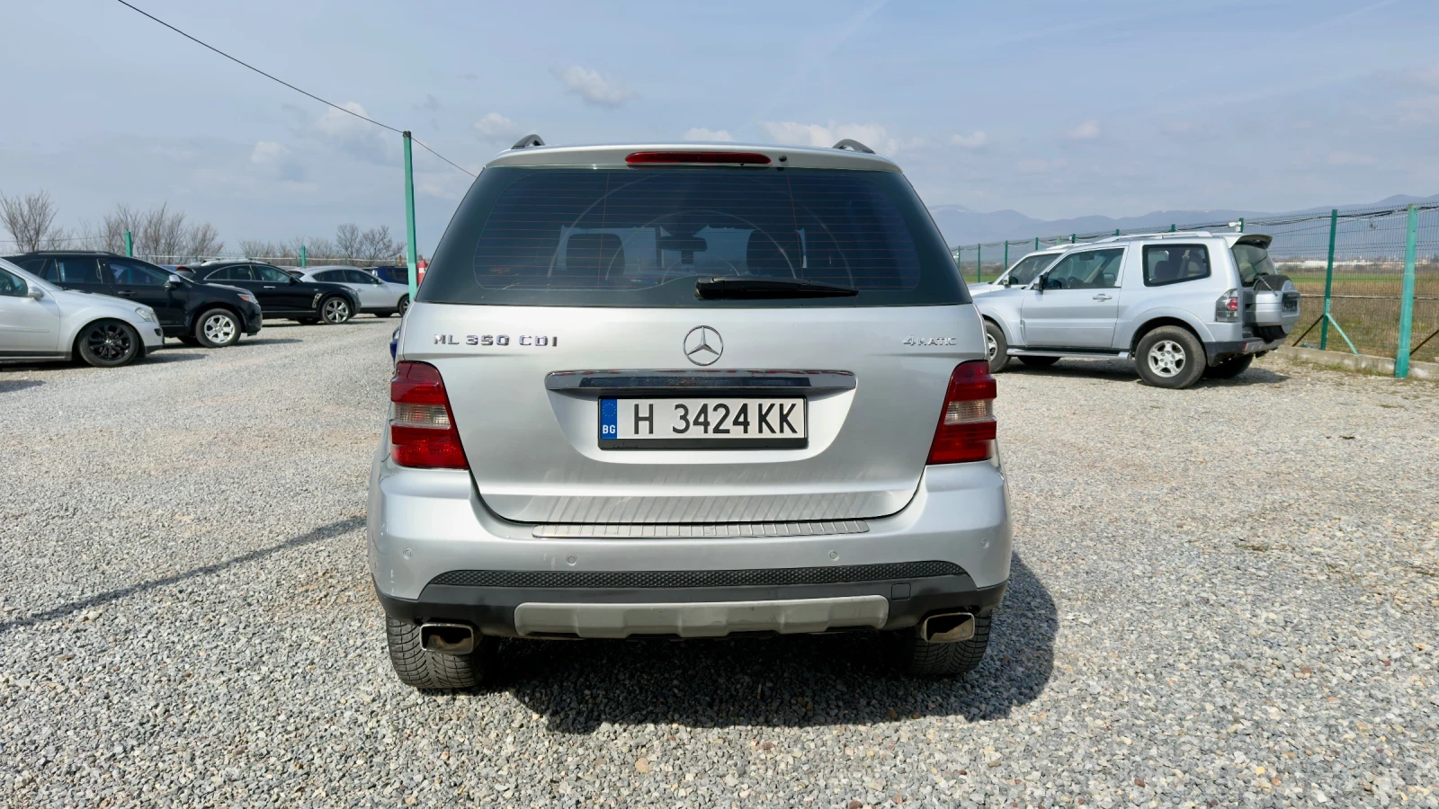 Mercedes-Benz ML 320, снимка 5 - Автомобили и джипове - 53890280