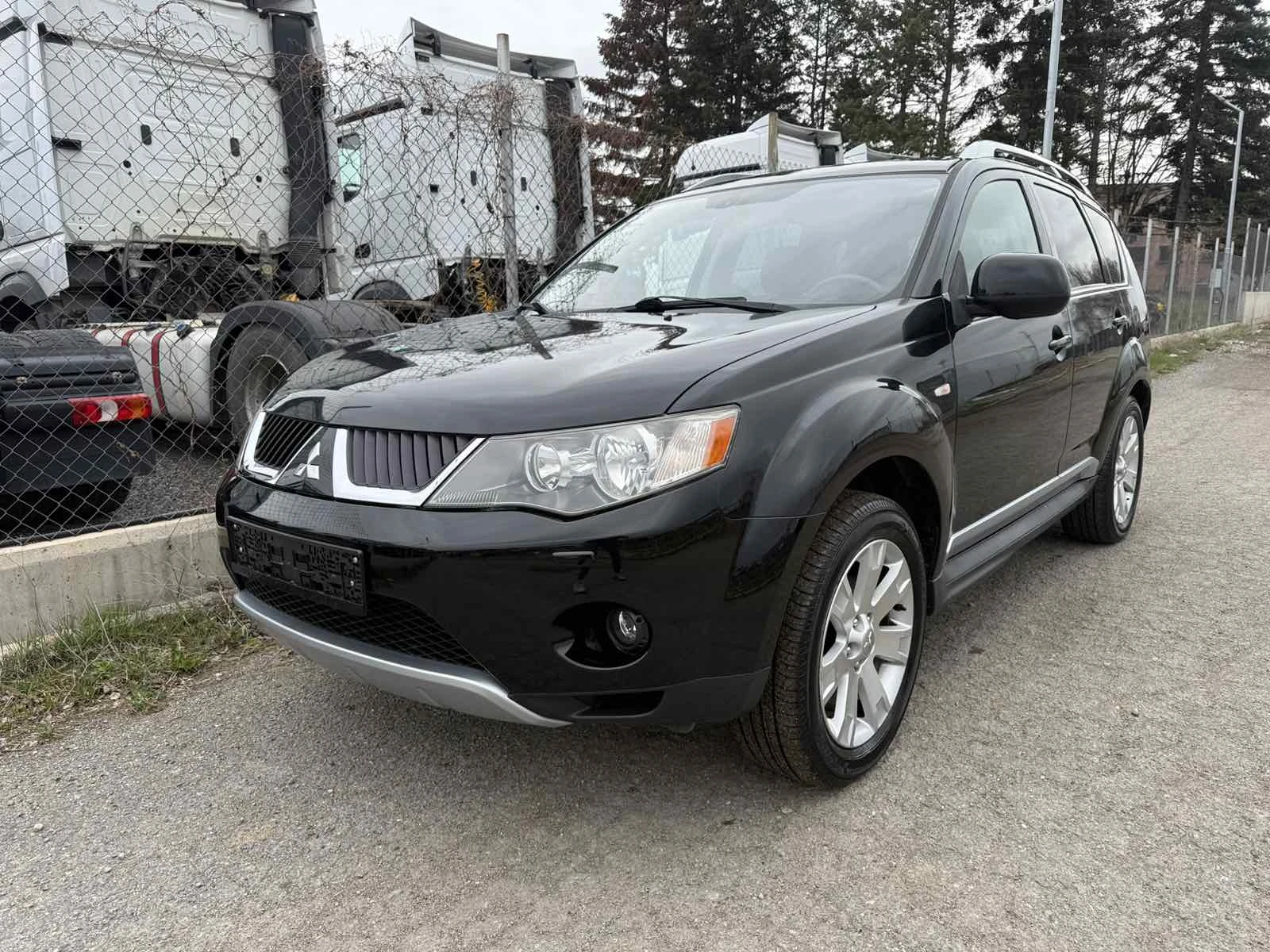 Mitsubishi Outlander 2.4i Швейцария