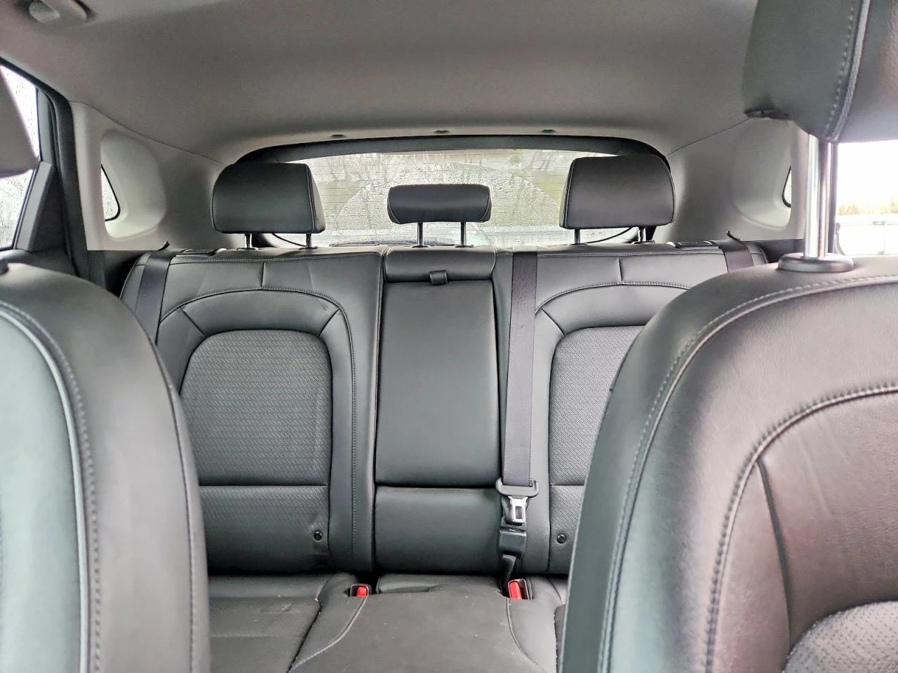 Hyundai Kona Electric Ultimate FWD, снимка 10 - Автомобили и джипове - 54210408