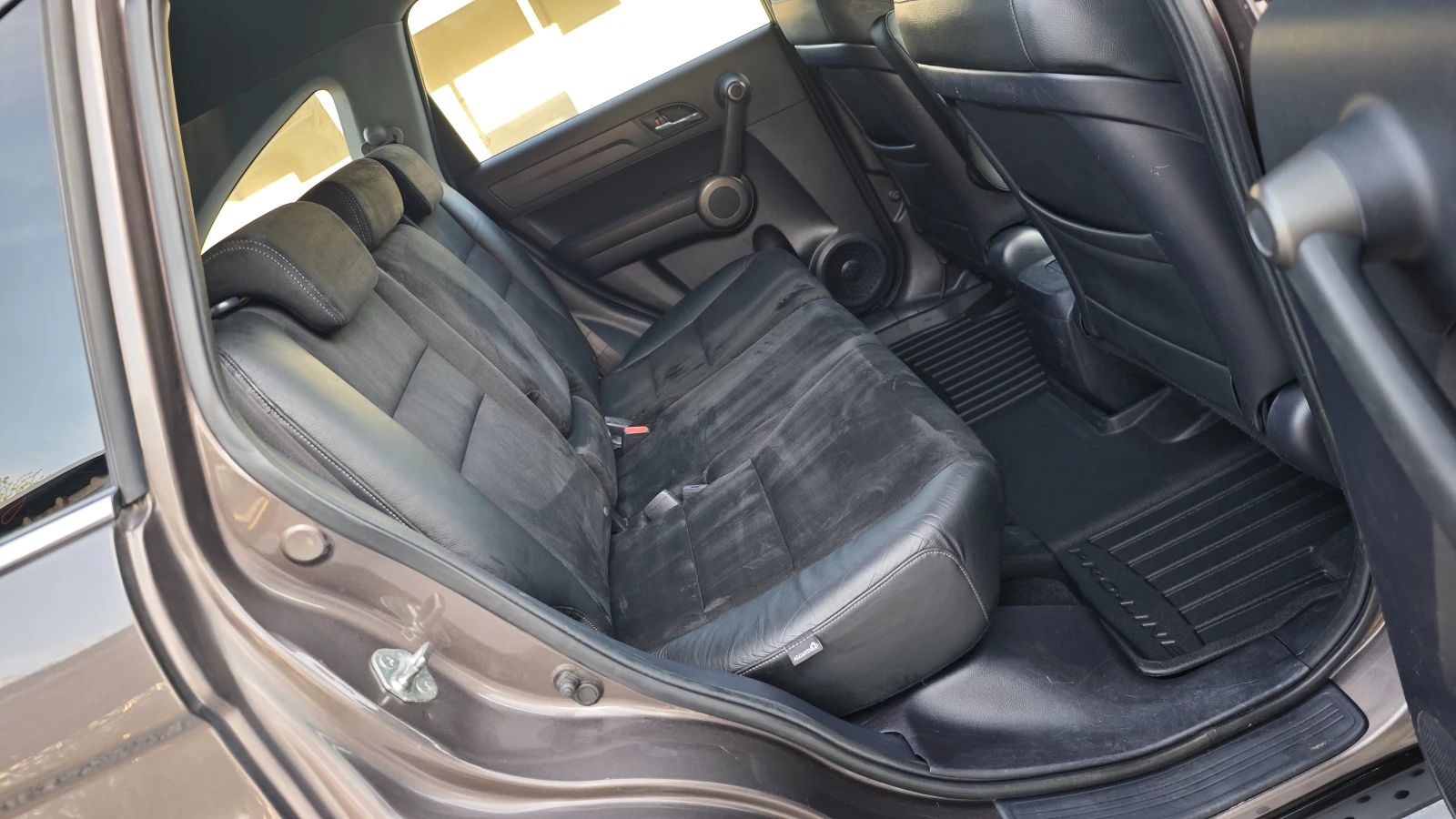 Honda Cr-v 8RAM/8ЯДР ANDROID-БЪЛГАРСКИ/СПОЙЛЕР/СТЕПЕН/РОЛБАР, снимка 14 - Автомобили и джипове - 54353955