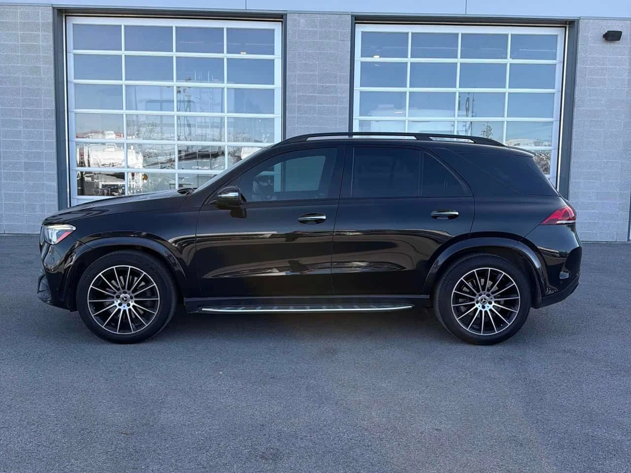 Mercedes-Benz GLE * 450 * CARFAX * ЦЕНА ДО БГ, снимка 4 - Автомобили и джипове - 54441378