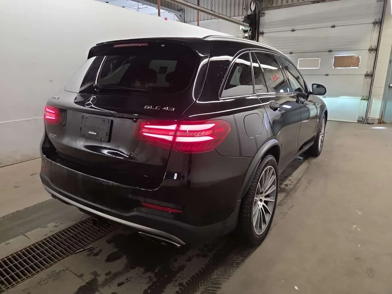 Mercedes-Benz GLC 43 AMG CARFAX /BURMESTER/ПОДГРЕВИ , снимка 3 - Автомобили и джипове - 54537982