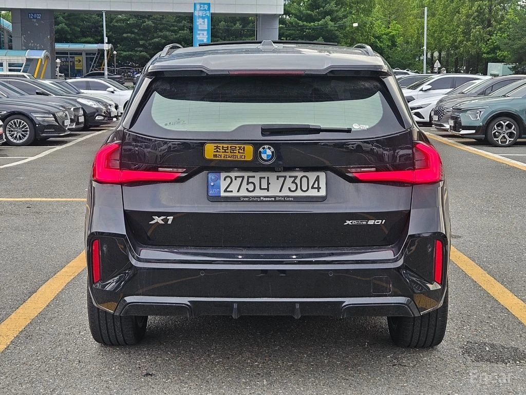 BMW X1 20i* M* SPORT* XDRIVE* HARMON* KARDON* ДИСТРОНИК* , снимка 6 - Автомобили и джипове - 55848737