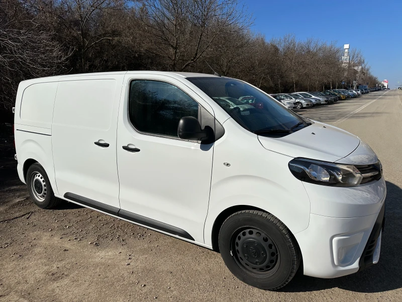 Toyota Proace, снимка 4 - Бусове и автобуси - 49015438