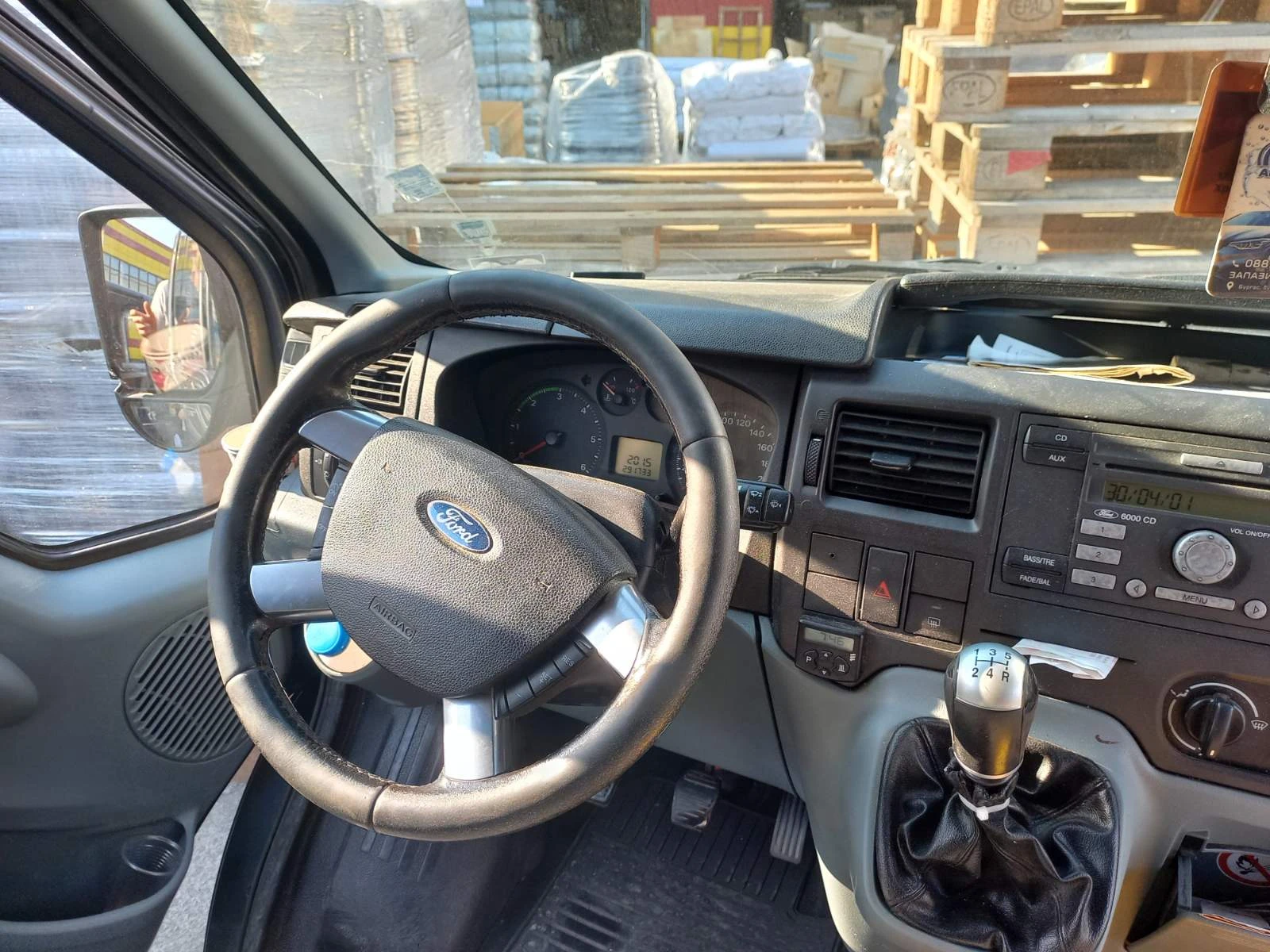 Ford Transit 2.2 - изображение 5