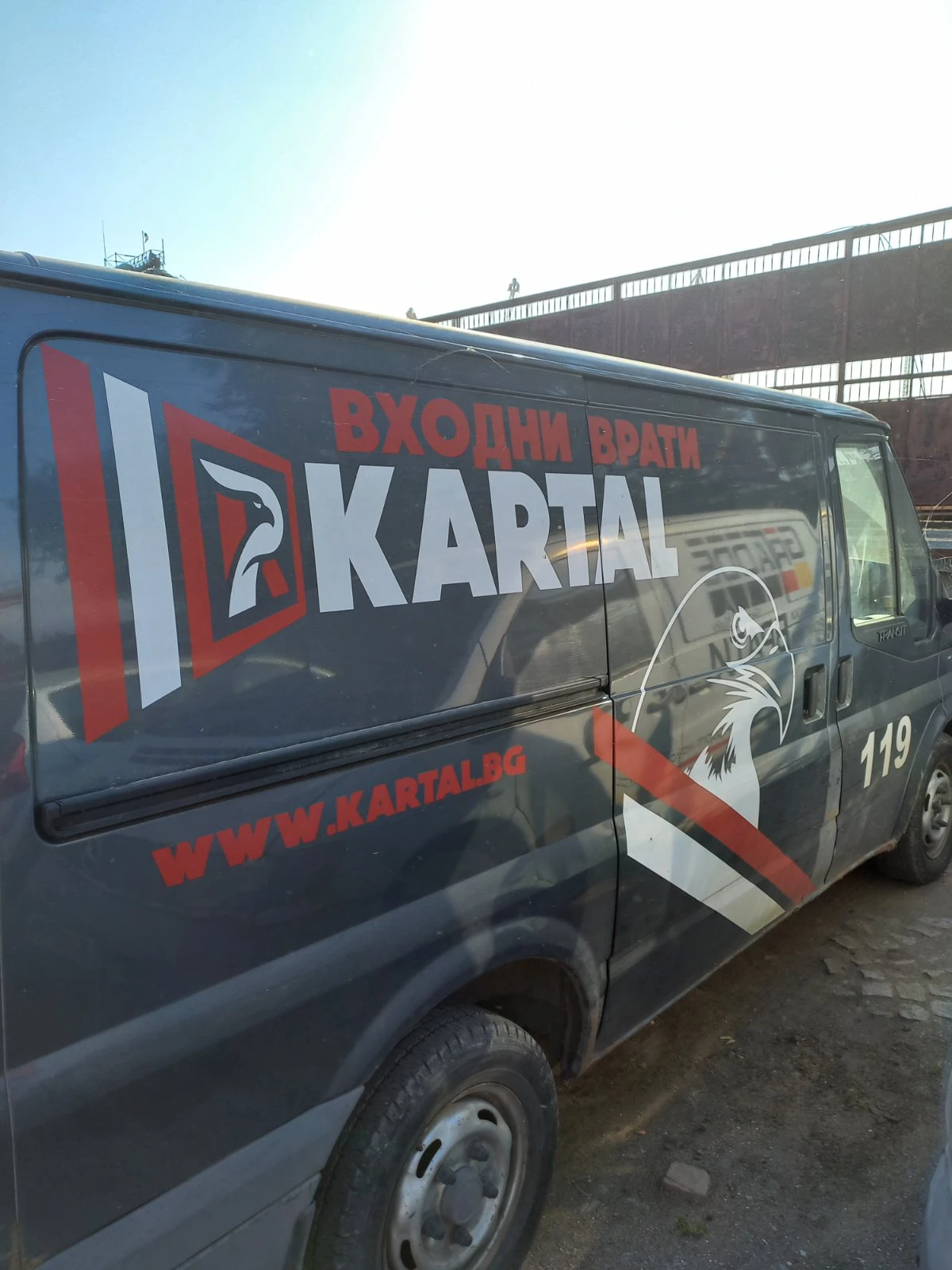 Ford Transit 2.2 - изображение 6