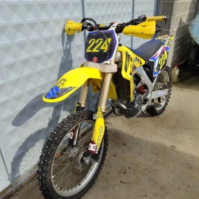 Suzuki Rmz