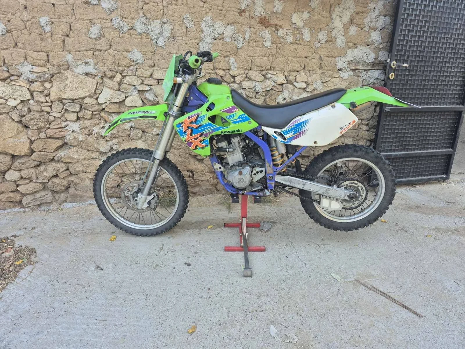 Kawasaki Klx Регистриран