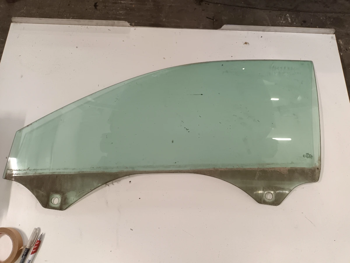 ������ ���� ���� �3 2�� 1.6� | Mobile.bg � ����������� 1