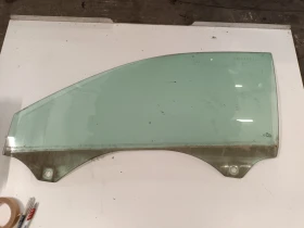 Стъкло ляво ауди а3 2вр 1.6б