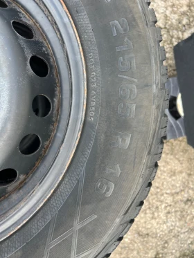 Гуми с джанти Vredestein 215/65R16, снимка 4 - Гуми и джанти - 47093543