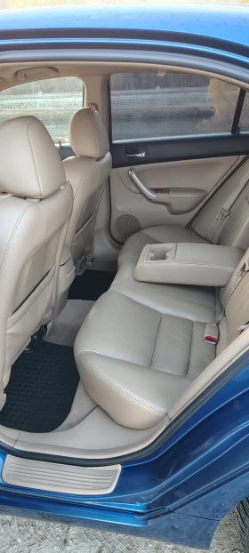 Honda Accord 2.4 190 к.с., снимка 15