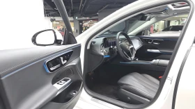 Mercedes-Benz E 200 ОБДУХВАНЕ/ПАНОРАМА/ДИСТРОНИК/360 КАМЕРИ, снимка 5