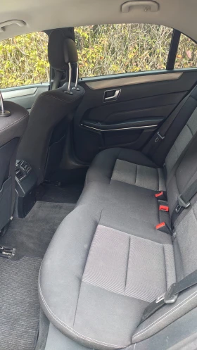 Mercedes-Benz E 220, снимка 6