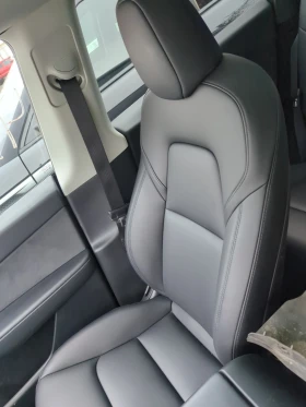 Tesla Model Y Long range 4x4