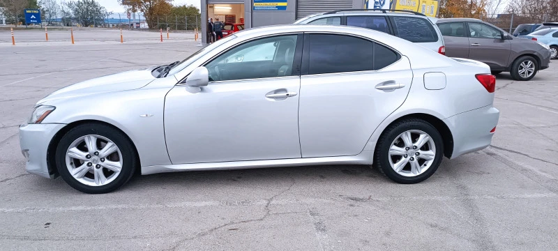 Lexus IS 250, снимка 8 - Автомобили и джипове - 47378808