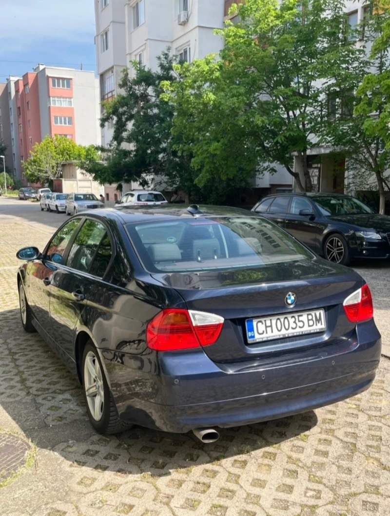 BMW 320, снимка 6 - Автомобили и джипове - 46842180