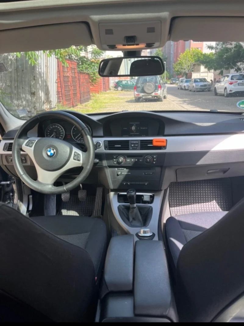 BMW 320, снимка 9 - Автомобили и джипове - 46842180