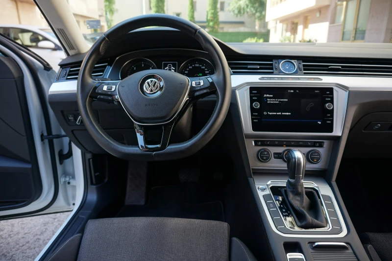 VW Passat 2.0 TDI БГ LED, снимка 10 - Автомобили и джипове - 47008488